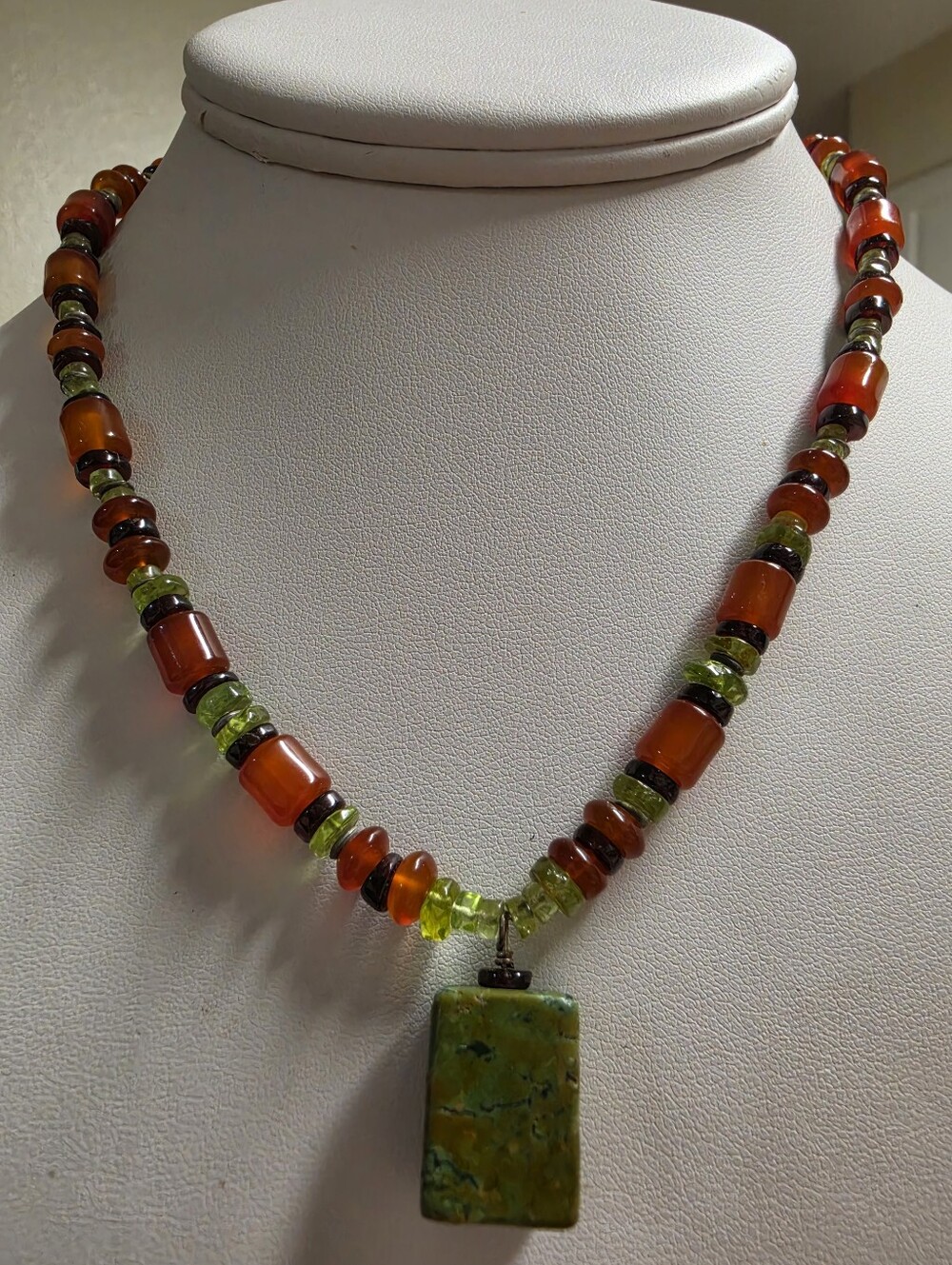 Artisan Gemstone Natural Green Turquoise Peridot Carnelian Garnet Necklace